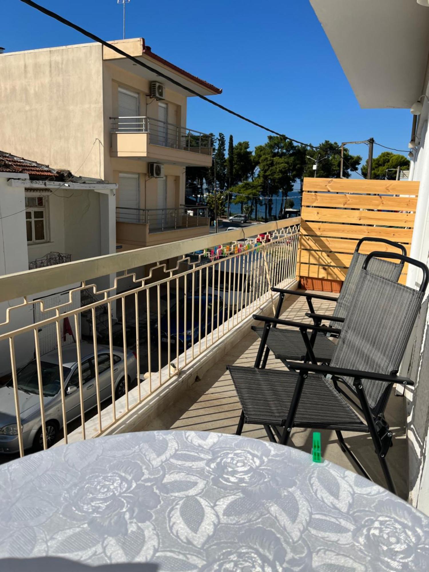 Xronis Apartments Nea Michaniona Exterior photo